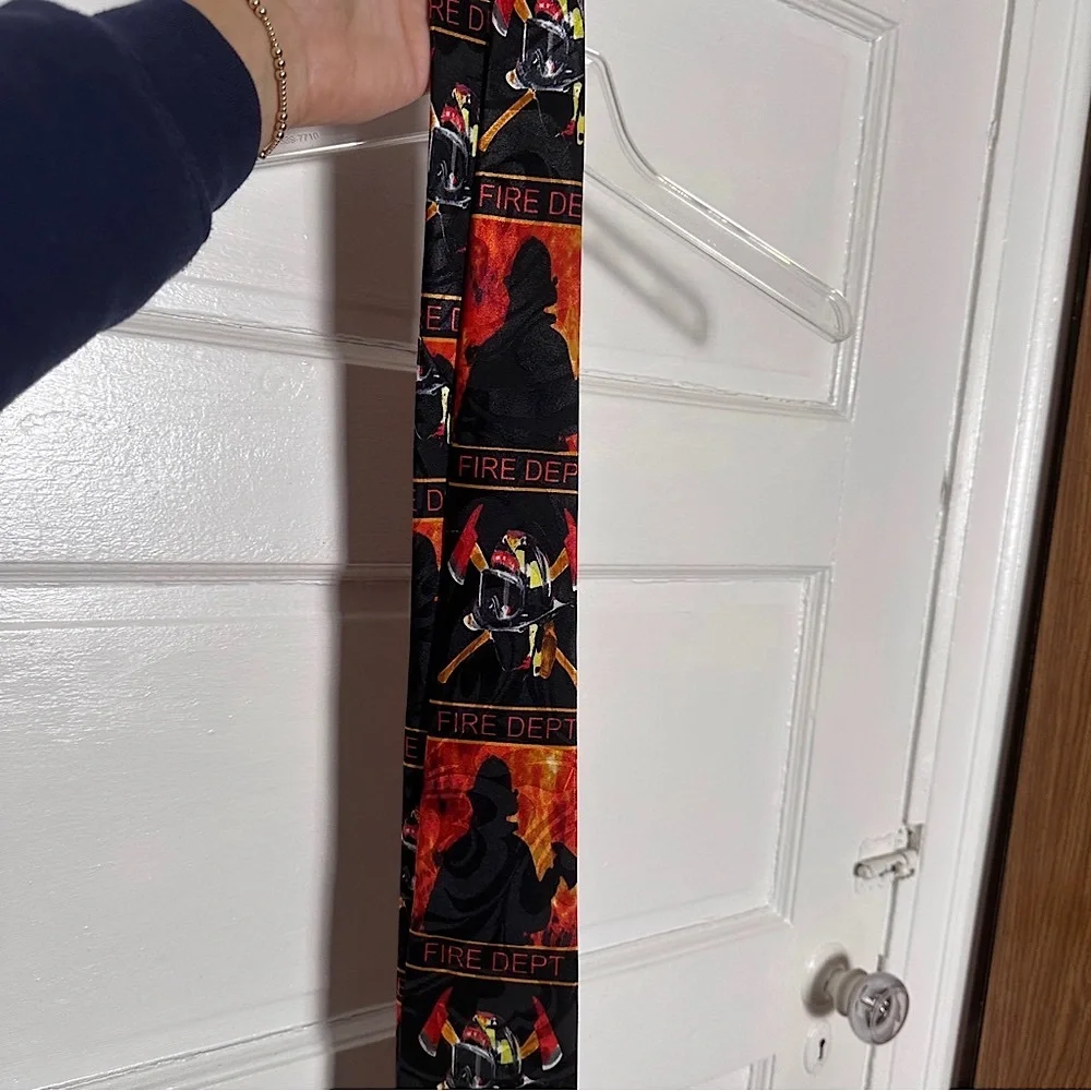 3/$20💥‎ Steven Harris Men’s Tie Firefighter Theme Handmade Fire Dept. Novelty